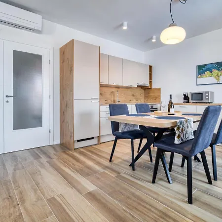 Vali 2 By Interhome Vikendica